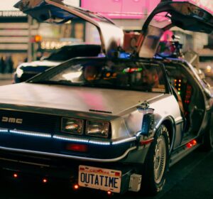 DeLorean car